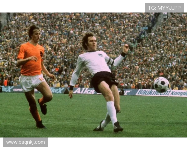 克鲁伊夫传球风格