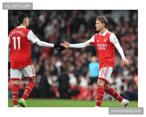 阿森纳分崩离析？战术死板暴露争冠路上的致命短板