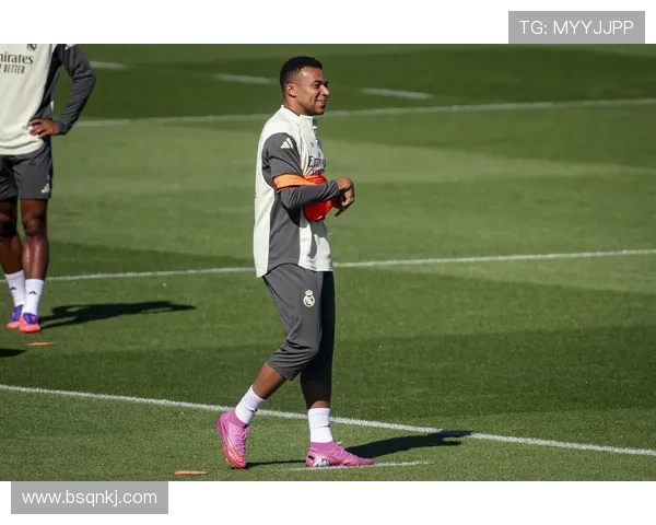 斯通斯对位姆巴佩的速度防守解析