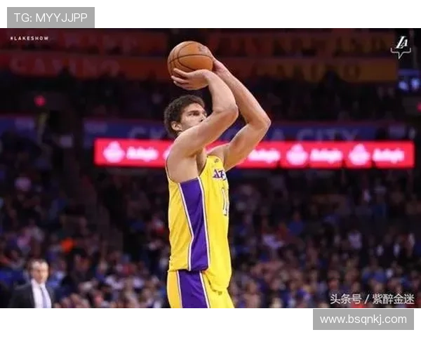 沃特金斯 vs 霍伊伦：新生代中锋进攻效率与战术角色对比