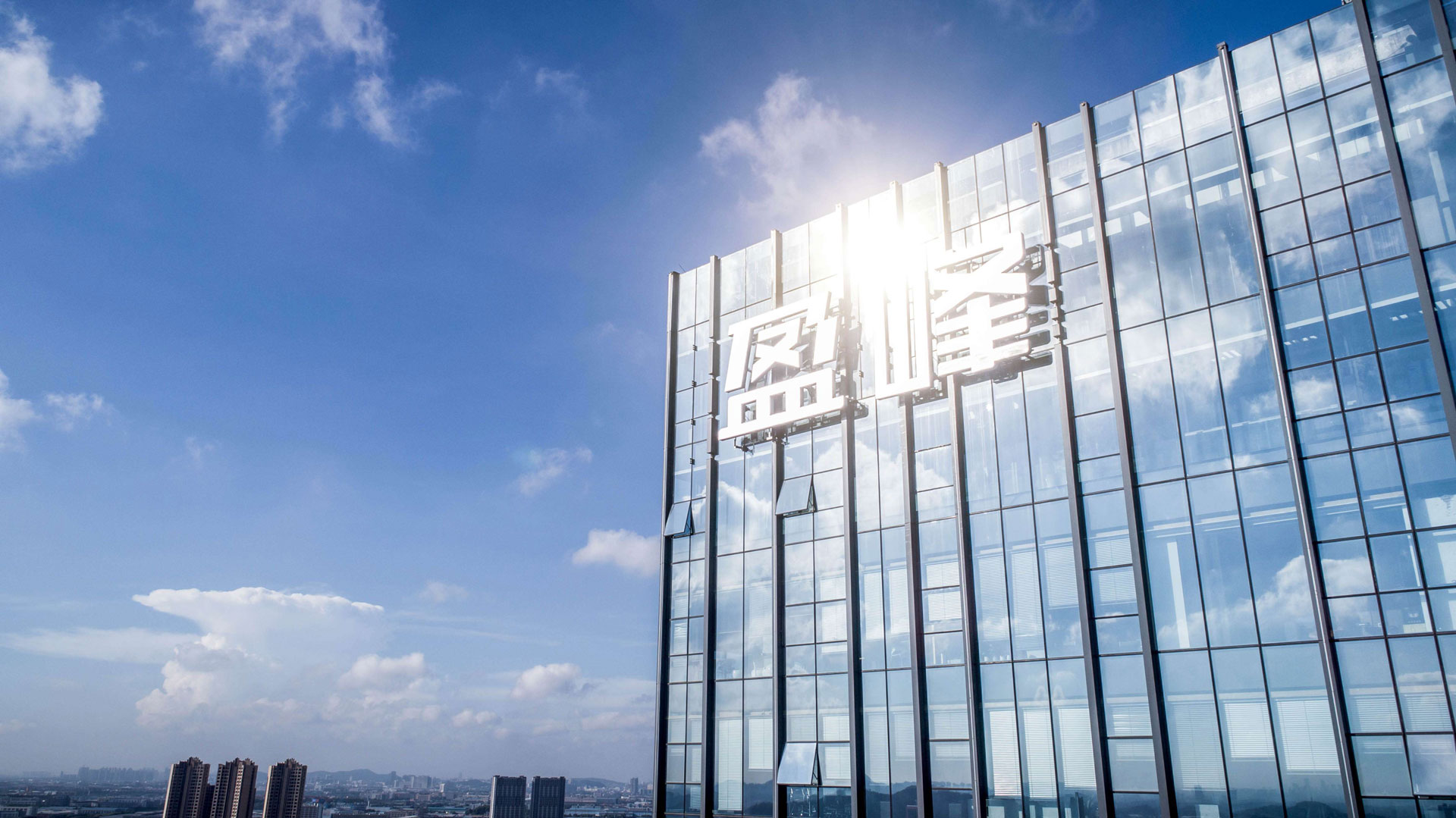 完成股权分置改革，江南JNSport体育控股成为大股东